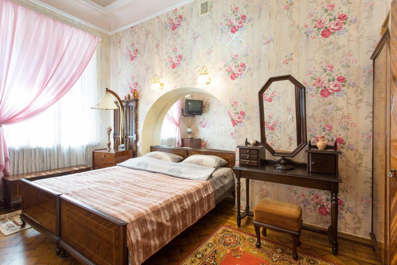 Apartment In The Center Of Harkiv Dış mekan fotoğraf